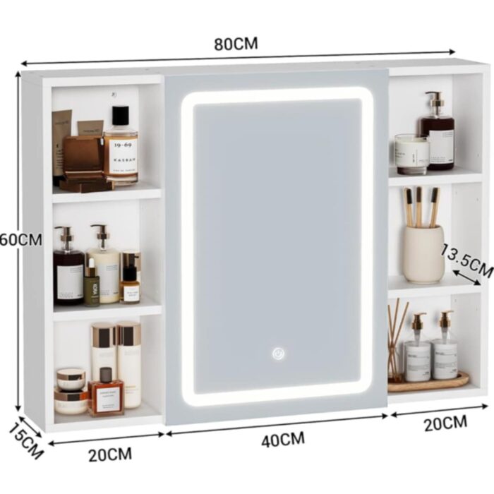 vonios spintele su apsvietimu ir lentynelemis.jpg4